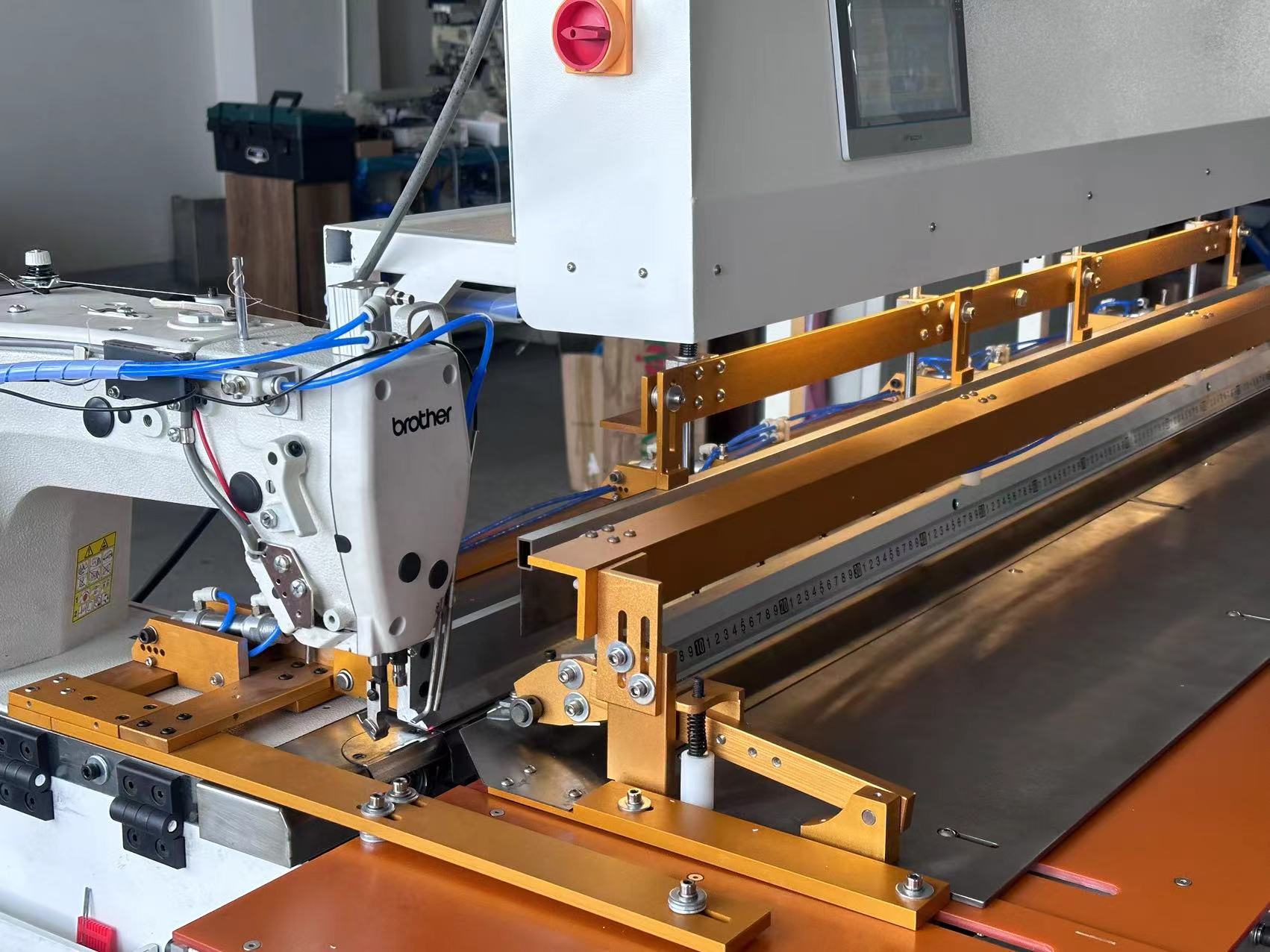 ST 3000-1400 Heavy Duty Sewing - огляд і ціна Sewing Machine Fabric